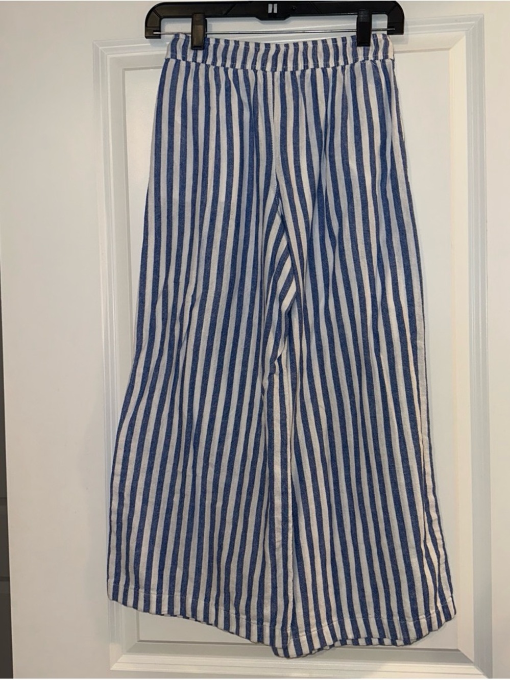 Old Navy Kids Striped Blue and White Wide-Leg Pants - Picture 3 of 3